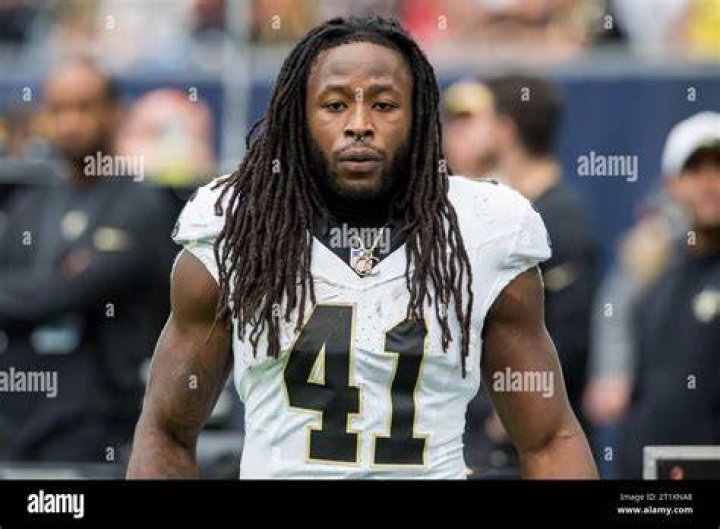 Alvin Kamara wife: Is Alvin Kamara married? 1 Alvin Kamara