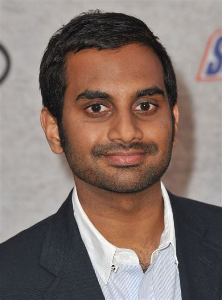Aziz Ansari nationality: Is Aziz Ansari Indian? Where are Aziz Ansari parents from? 1 Aziz Ansari