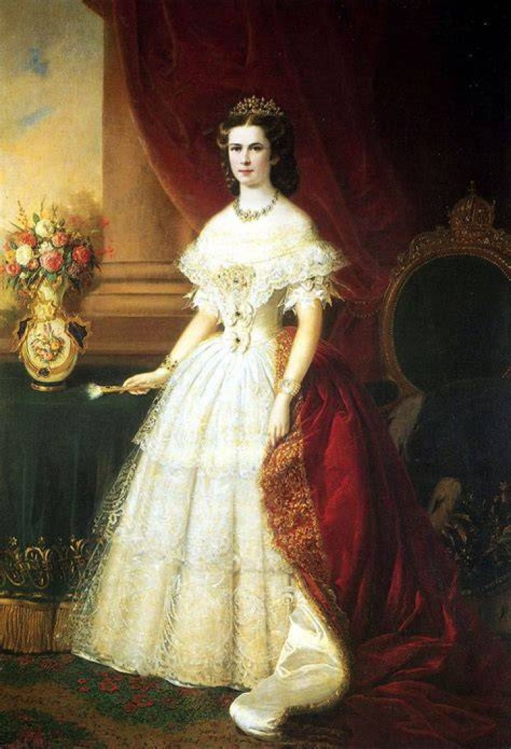 Empress Elisabe... Biography