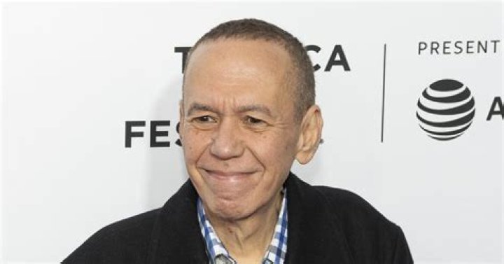 Dara Kravitz net worth: How much is Gilbert Gottfried wife worth? 1 Gilbert Gottfried dead