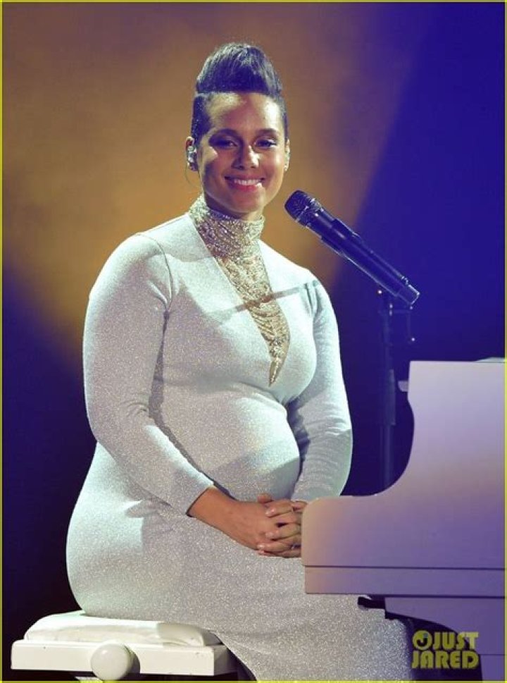 Is Alicia Keys pregnant?