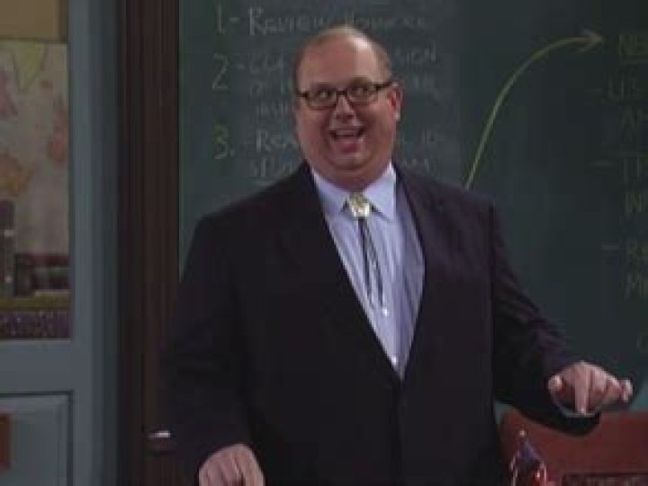 Is Mr Laritate the principal?