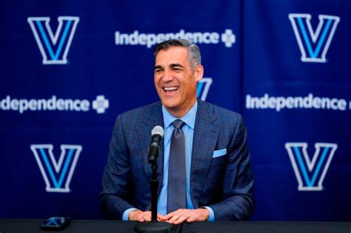 Is Jay Wright Greek or Italian? What is Jay Wright religion? 1 Jay Wright