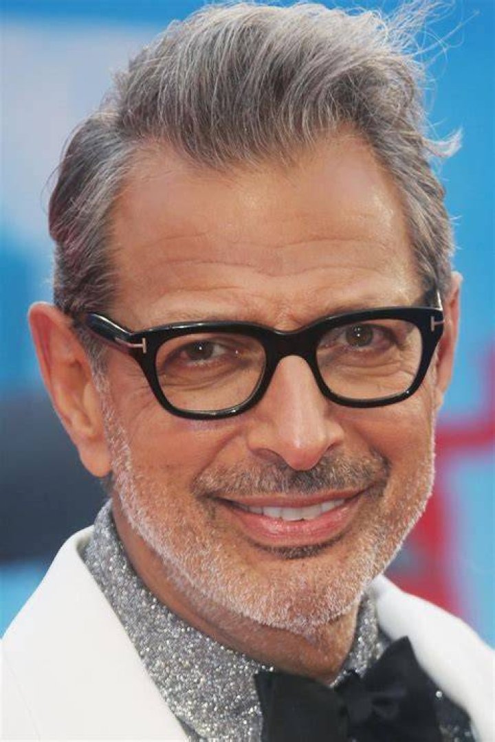 Jeff Goldblum's Grandmaster winks at his own golden statue in What If... season 2