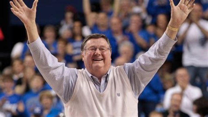 Joe B Hall