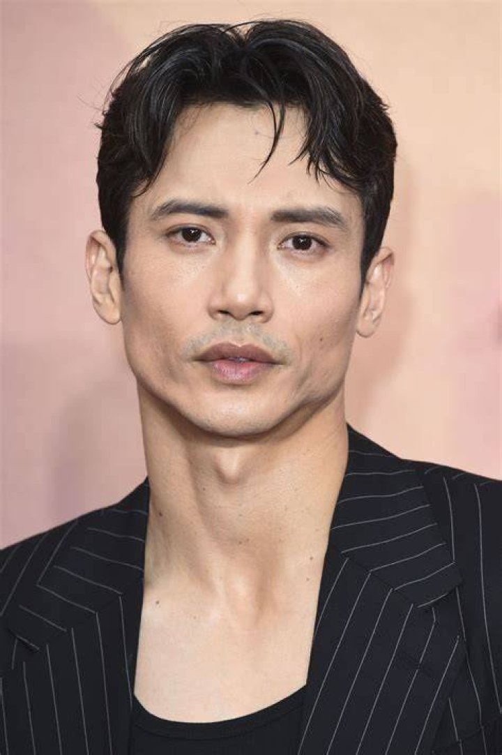 Manny Jacinto Manny Jacinto