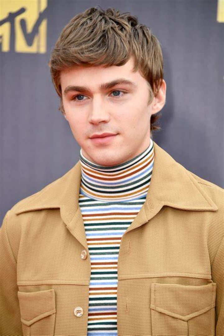 Miles Heizer Miles Heizer