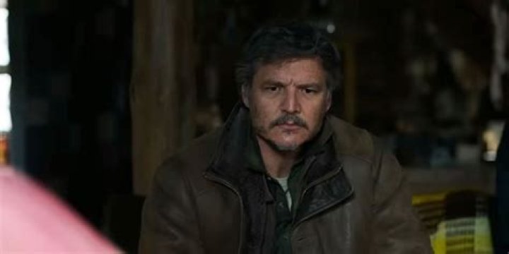 Pedro Pascal looking concerned on 'Hot Ones'