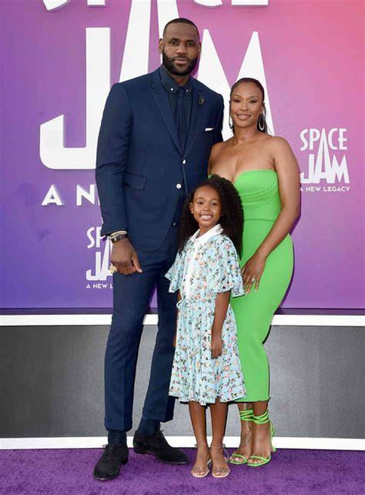 Savannah James
