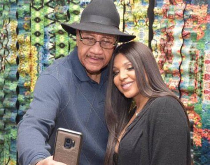 Traci Braxton dad: Who is Michael Conrad Braxton? Age, family, net worth 1 Toni Braxtons Parents